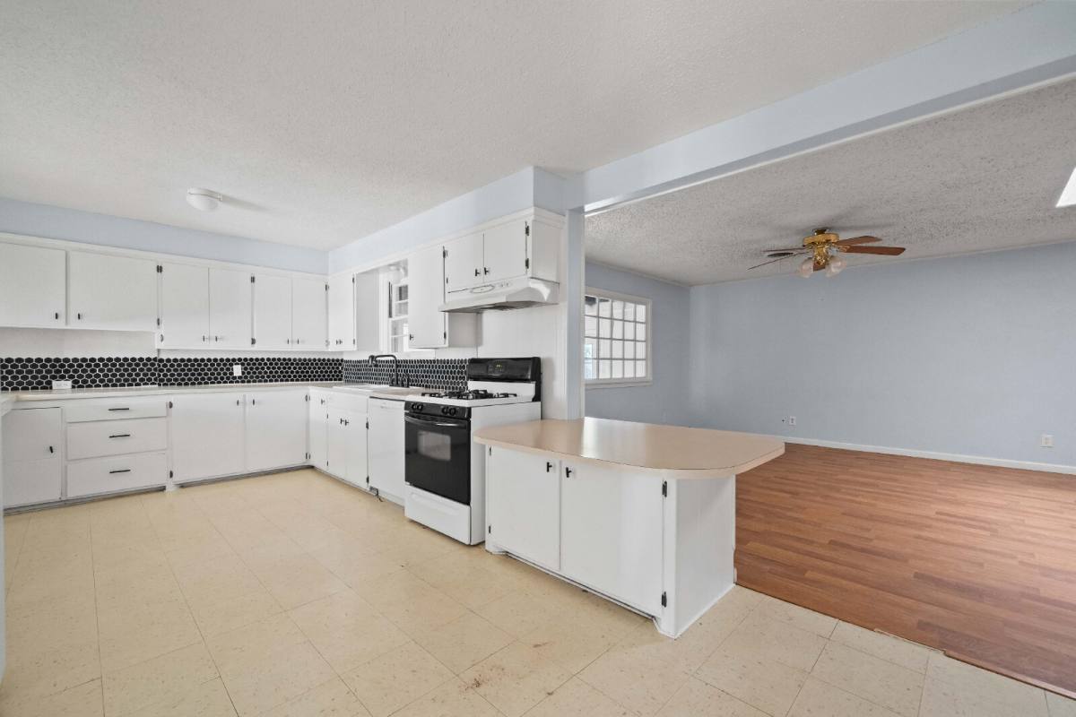 House for rent at 2818 37th St, Lubbock, TX 79413