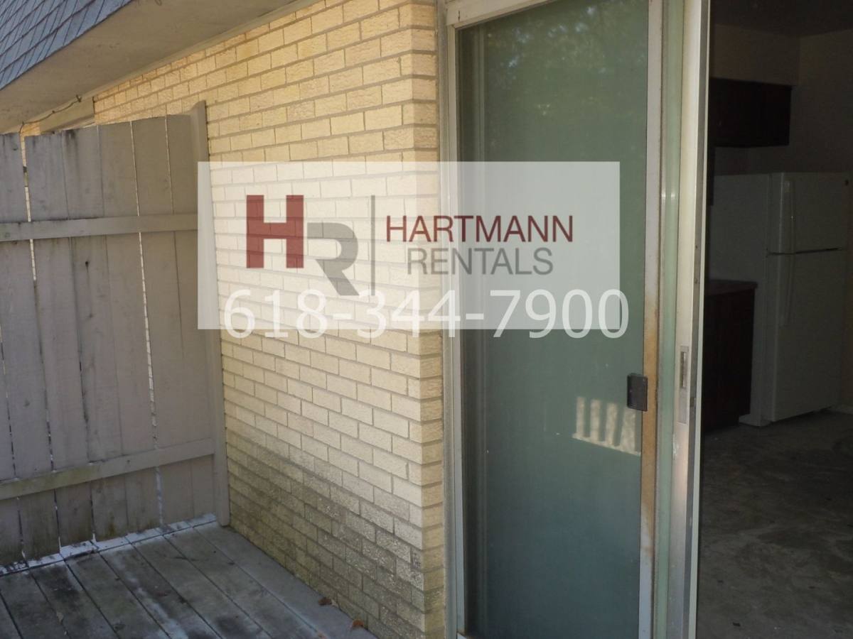 Apartment for rent at 1106 Arrowhead, Collinsville, IL 62234