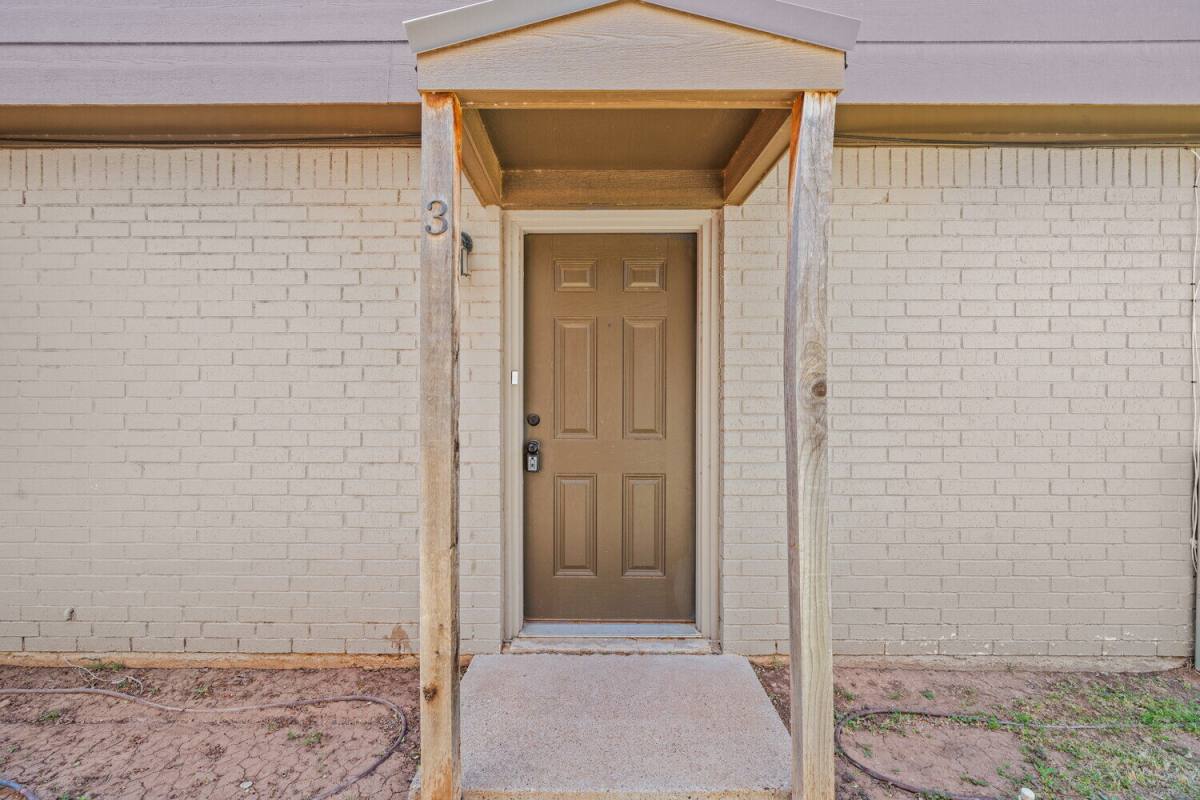 Apartment for rent at 4206 17th St #2, Lubbock, TX 79416