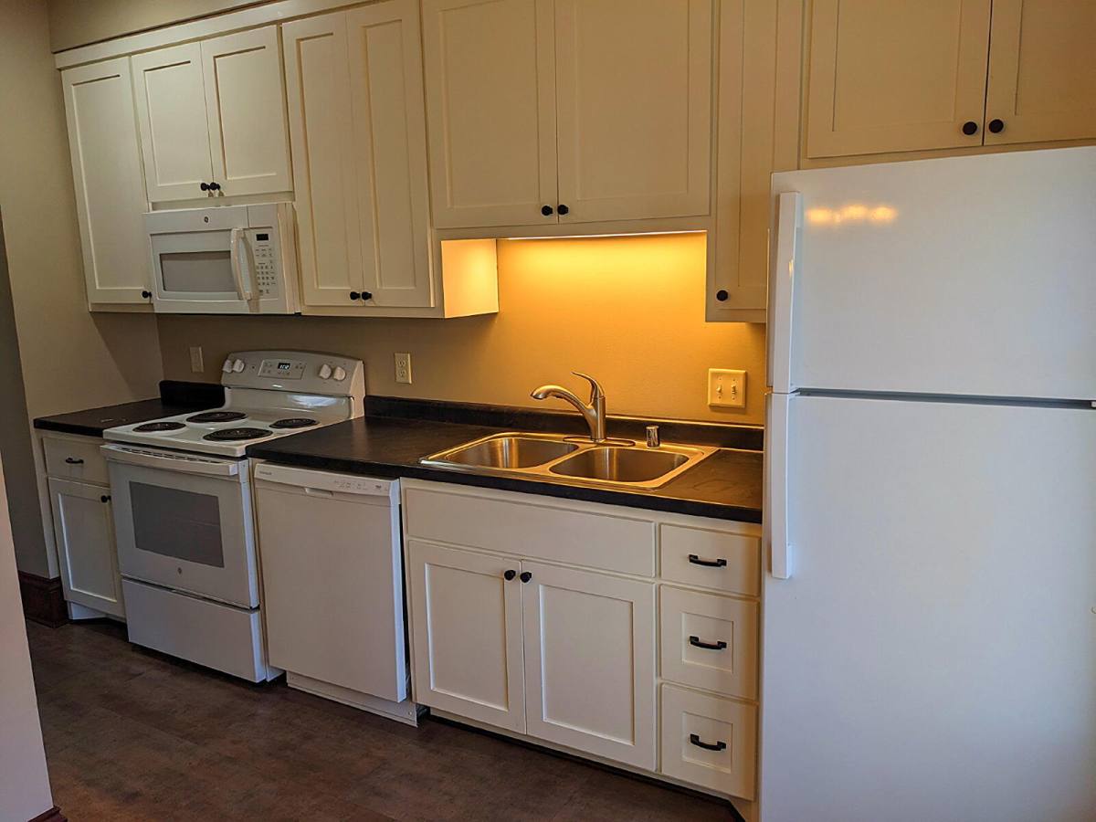 Apartment for rent at 607 W Madison St #1, Durand, WI 54736
