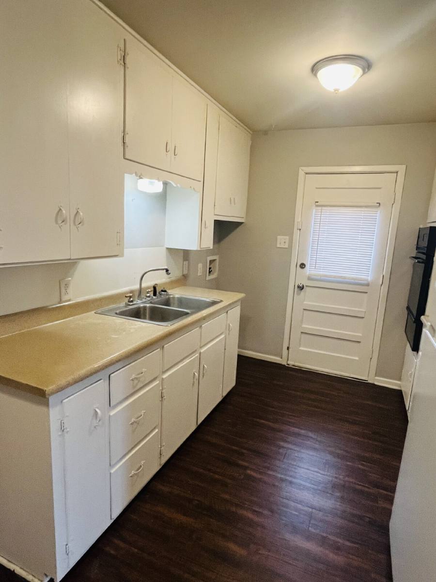 Townhouse for rent at 3511 35th St #B, Lubbock, TX 79413