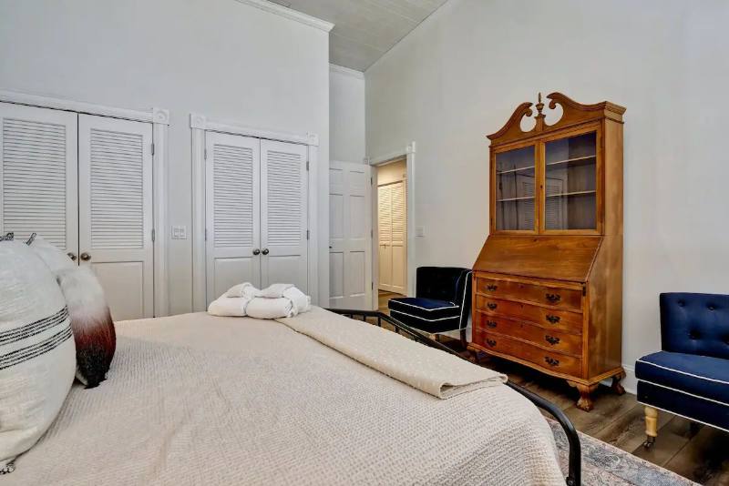 Condo for rent at 20 S Front St #1, Wilmington, NC 28401