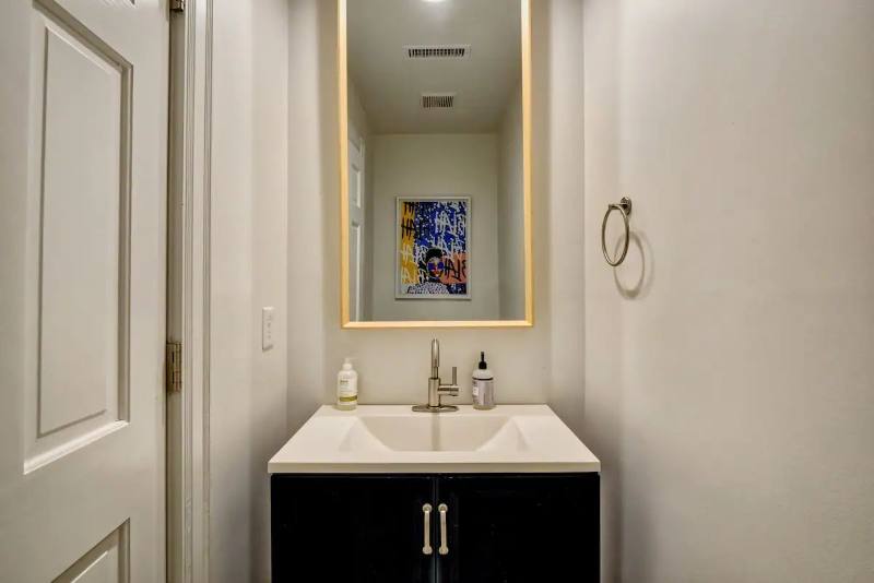 Condo for rent at 20 S Front St #1, Wilmington, NC 28401