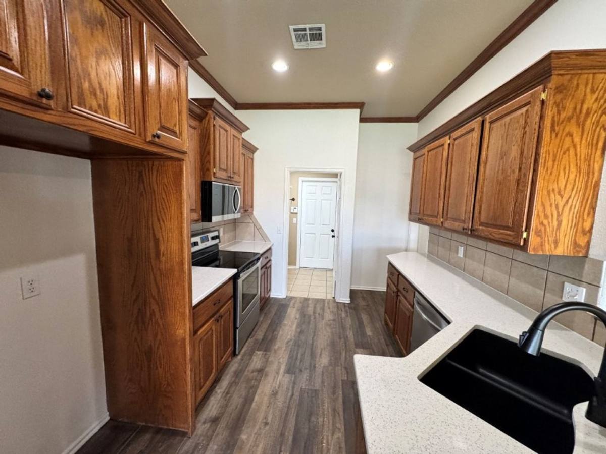 House for rent at 2345 Bradford Ave, Newcastle, OK 73065
