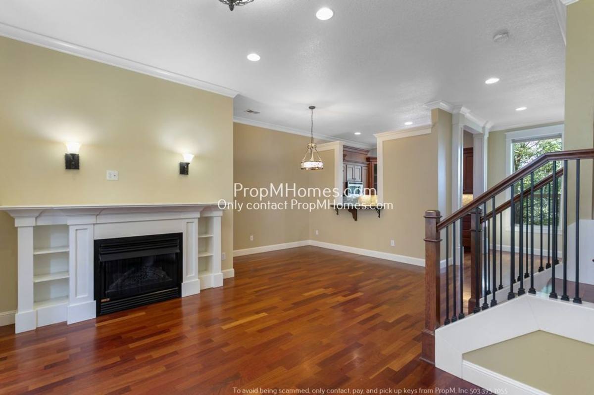 Townhouse for rent at 5129 N Williams Ave, Portland, OR 97217
