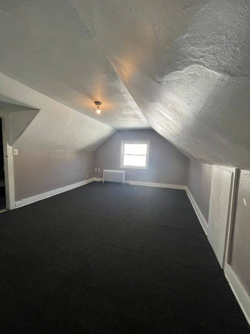 House for rent at 223 Rowe St, Tamaqua, PA 18252
