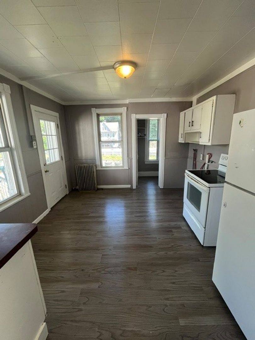 House for rent at 223 Rowe St, Tamaqua, PA 18252