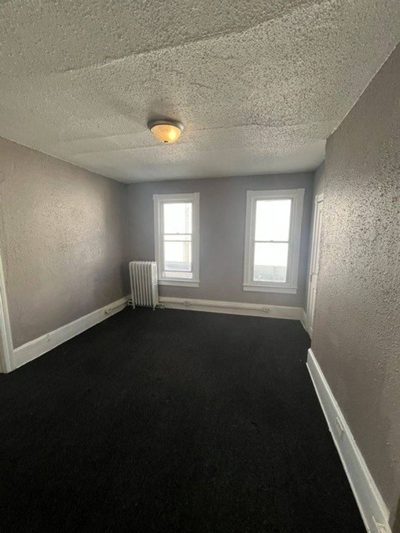 House for rent at 223 Rowe St, Tamaqua, PA 18252