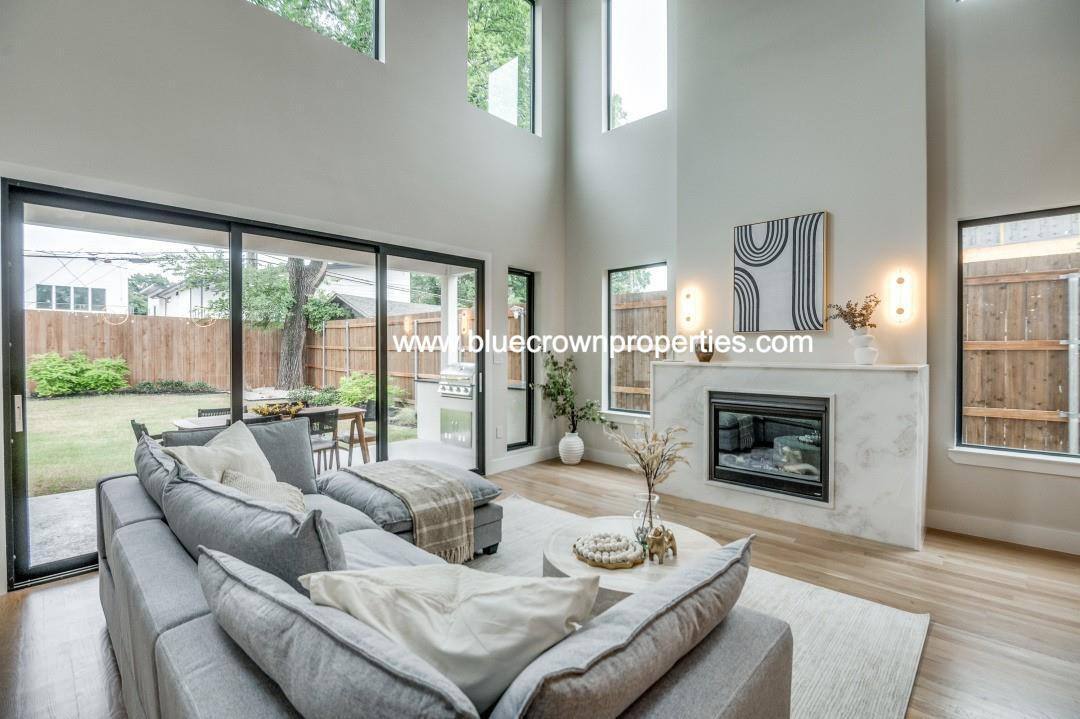 House for rent at 2018 Euclid Ave, Dallas, TX 75206