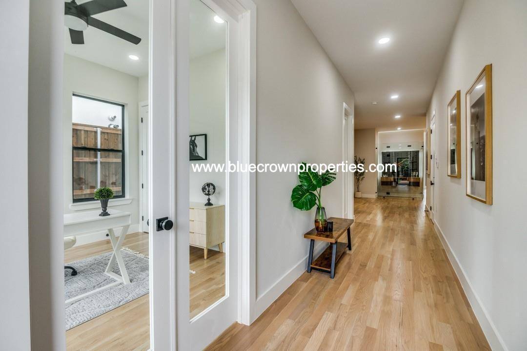 House for rent at 2018 Euclid Ave, Dallas, TX 75206