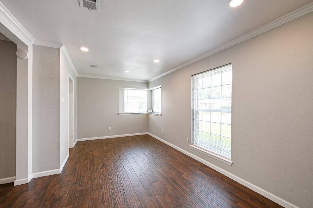 House for rent at 11806 Murr Way, Houston, TX 77048