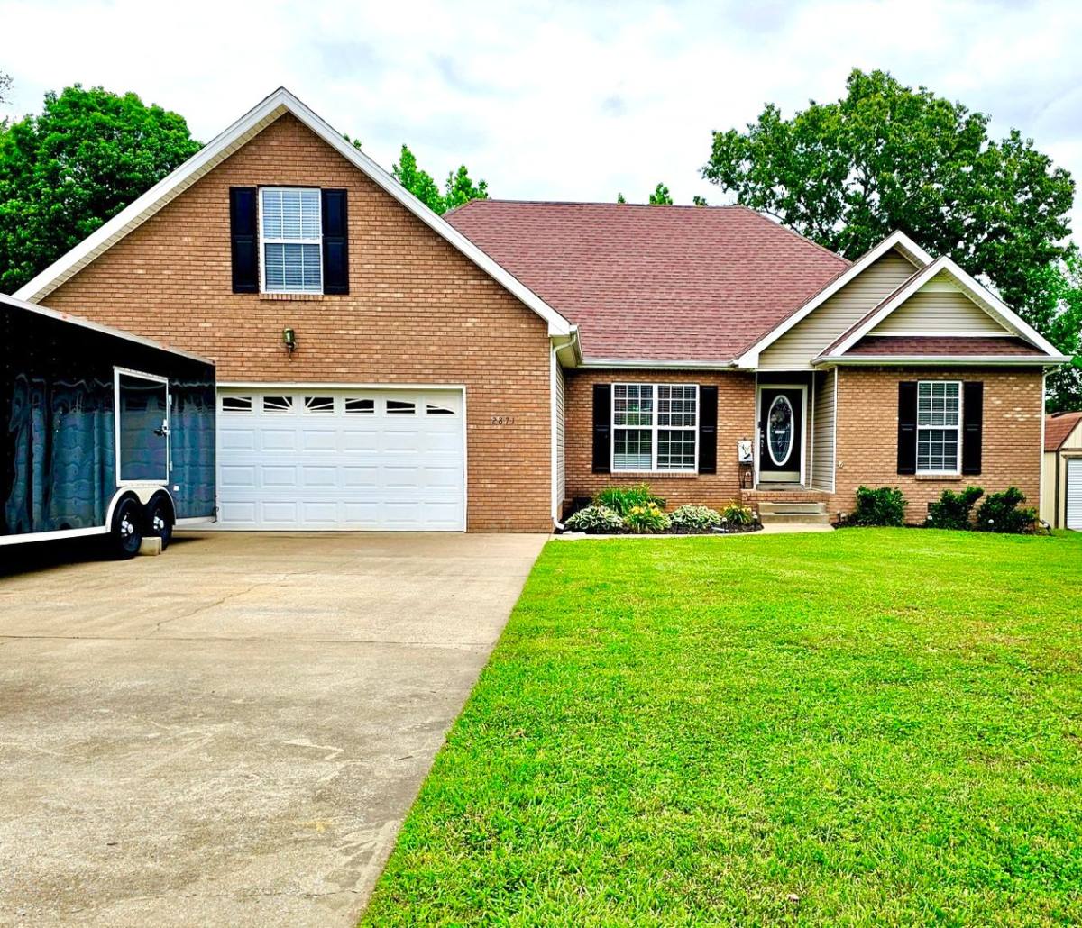 House for rent at 2871 Prince Dr, Clarksville, TN 37043