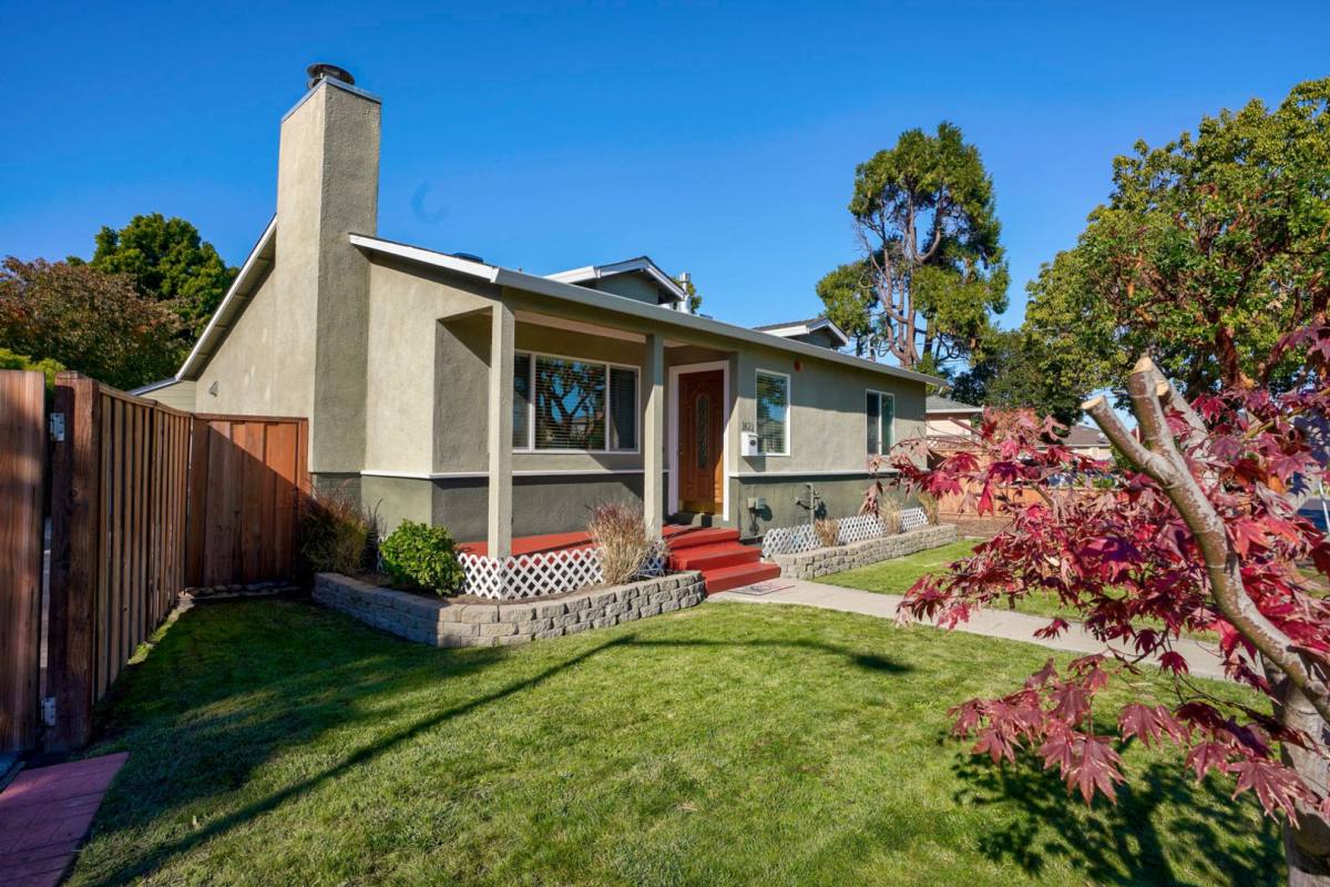 House for rent at 1621 Huron Ave, San Mateo, CA 94401