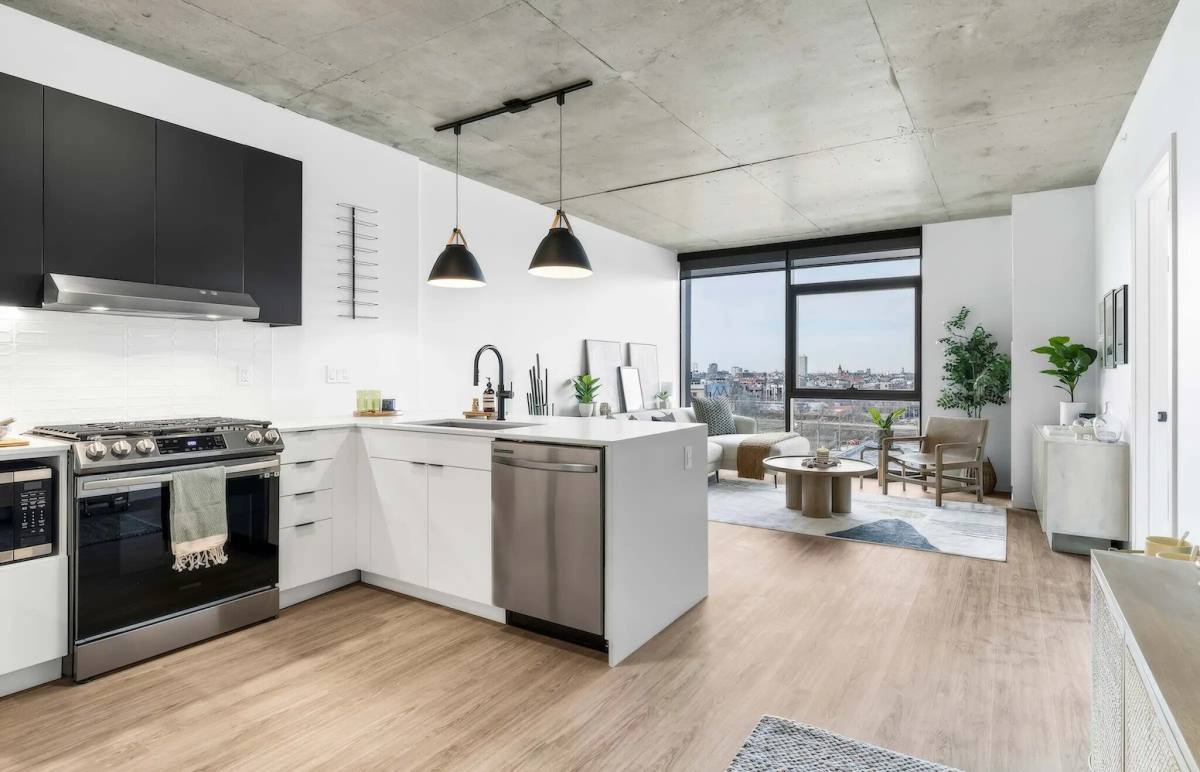 Apartment for rent at 200 N Elizabeth, Chicago, IL 60607