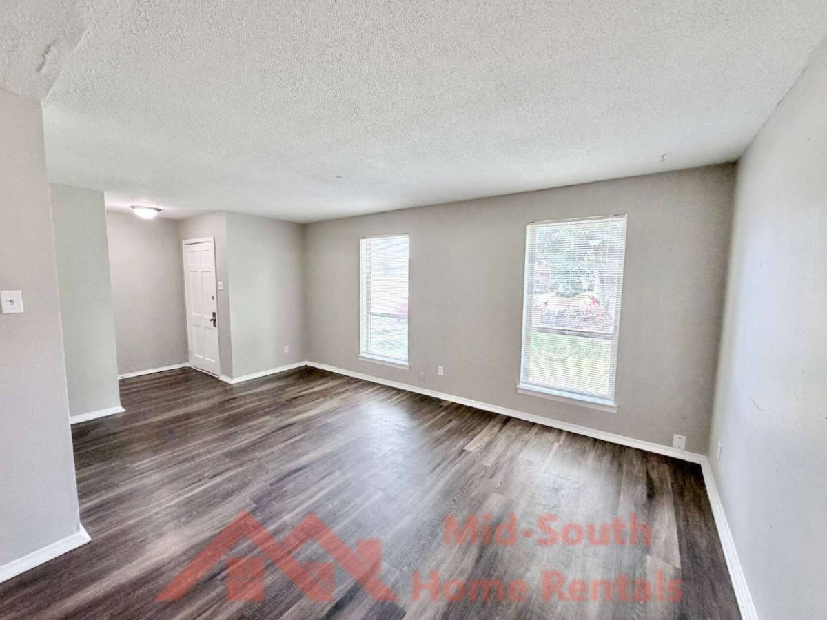 Apartment for rent at 4077 Forest View Dr, Memphis, TN 38118