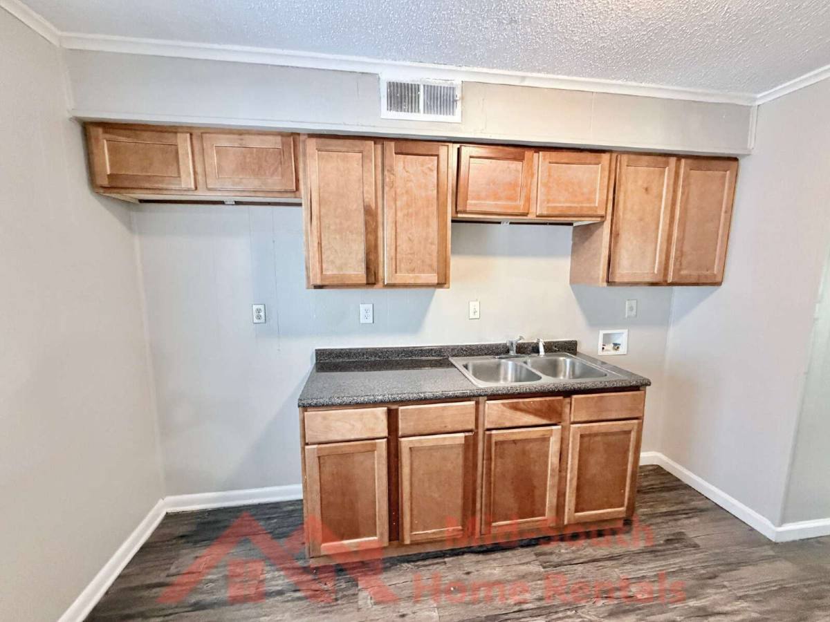 House for rent at 3191 Parham St, Memphis, TN 38127