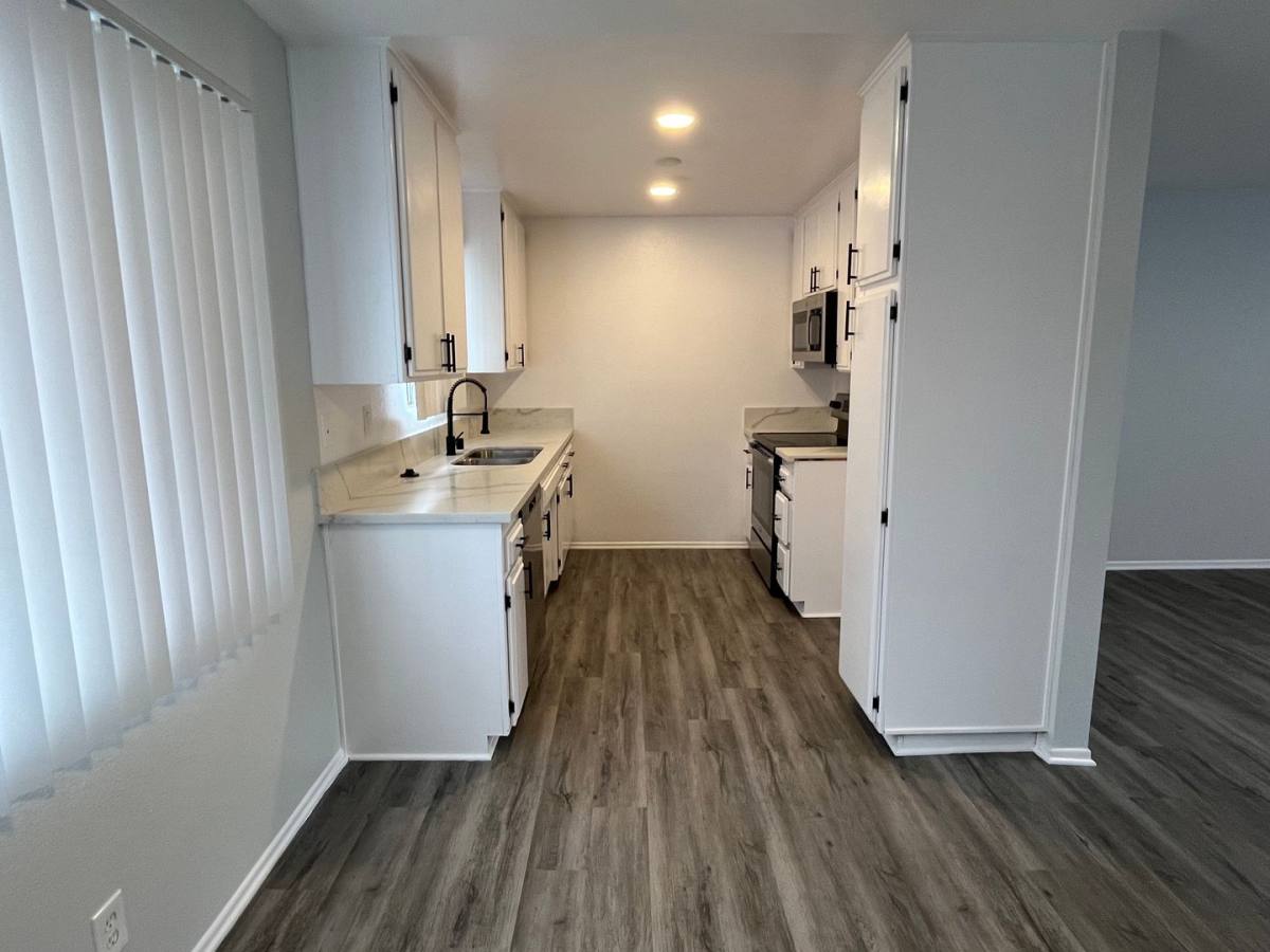 Apartment for rent at 6651 Haskell Ave, Van Nuys, CA 91406
