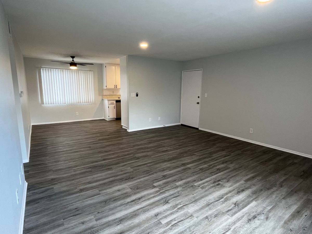 Apartment for rent at 6651 Haskell Ave, Van Nuys, CA 91406