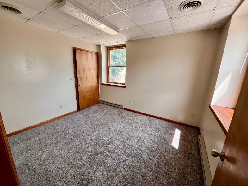 Apartment for rent at 104 High St #101B, Mineral Point, WI 53565
