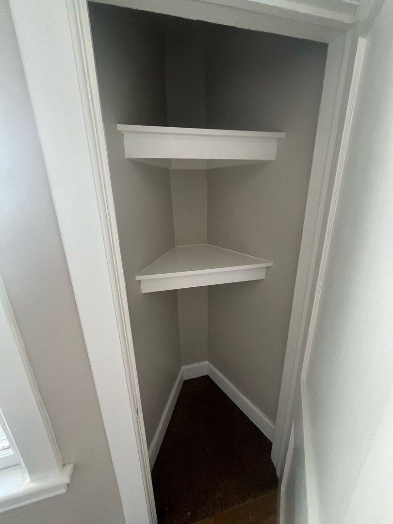 Apartment for rent at 154-158 S Potomac St, Hagerstown, MD 21740