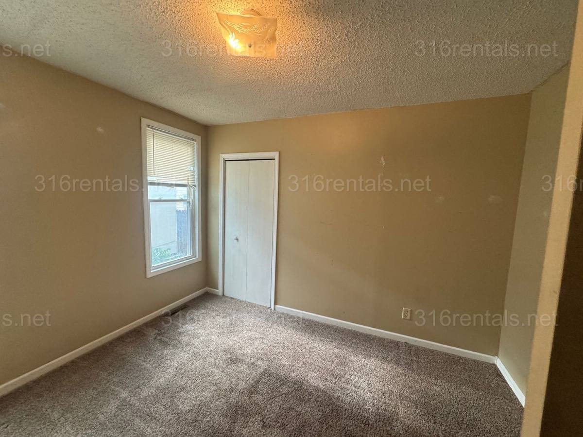 House for rent at 404 E 7th St, Newton, KS 67114