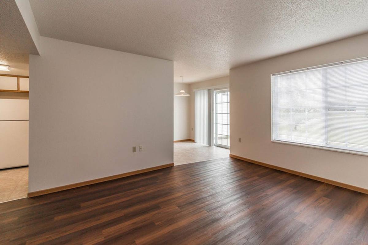 Townhouse for rent at 2401 14th St E, Glencoe, MN 55336