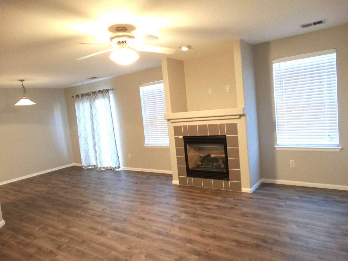 House for rent at 5417 S Quatar Court, Aurora, CO 80015
