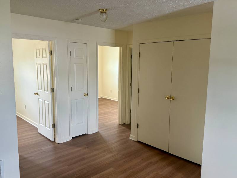 Apartment for rent at 104 Lauderdale Dr #104A, Glasgow, KY 42141