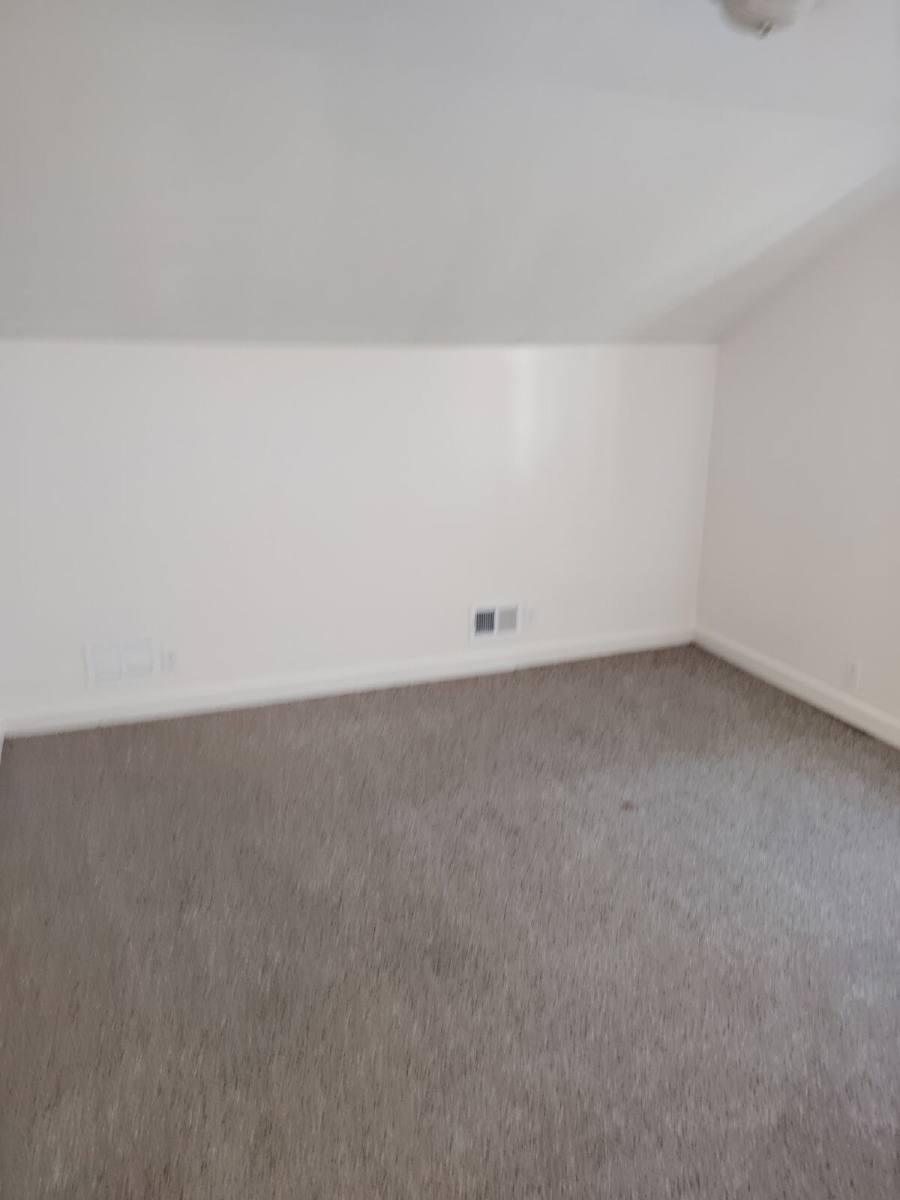House for rent at 814 S 37th St, Louisville, KY 40211
