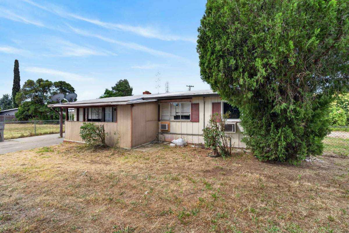 House for rent at 6428 Tapo Court, Sacramento, CA 95828