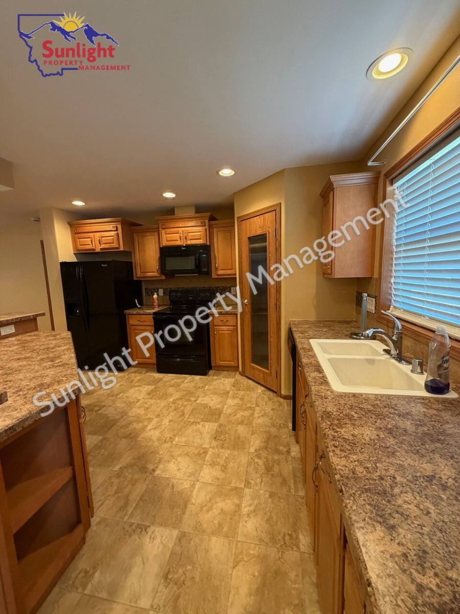 House for rent at 2390 US-310, Bridger, MT 59014