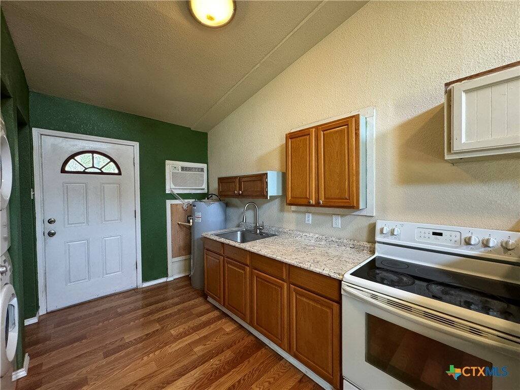 Apartment for rent at 1108 W McCarty Lane - B, San Marcos, TX 78666