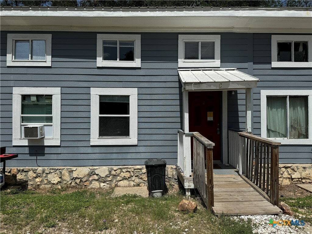 Apartment for rent at 1108 W McCarty Lane - B, San Marcos, TX 78666