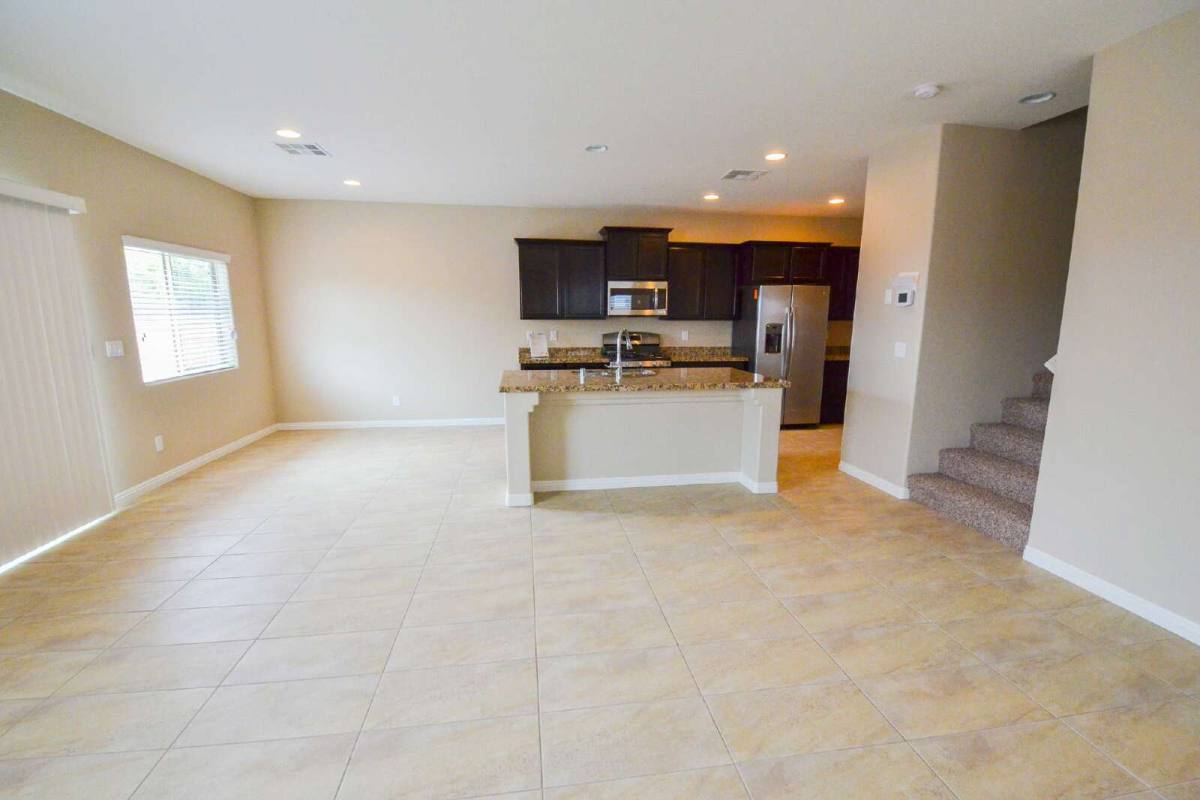 House for rent at 9422 Sand Tiger Ave, Las Vegas, NV 89148