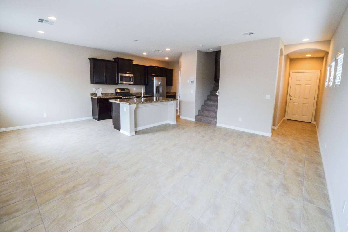 House for rent at 9422 Sand Tiger Ave, Las Vegas, NV 89148