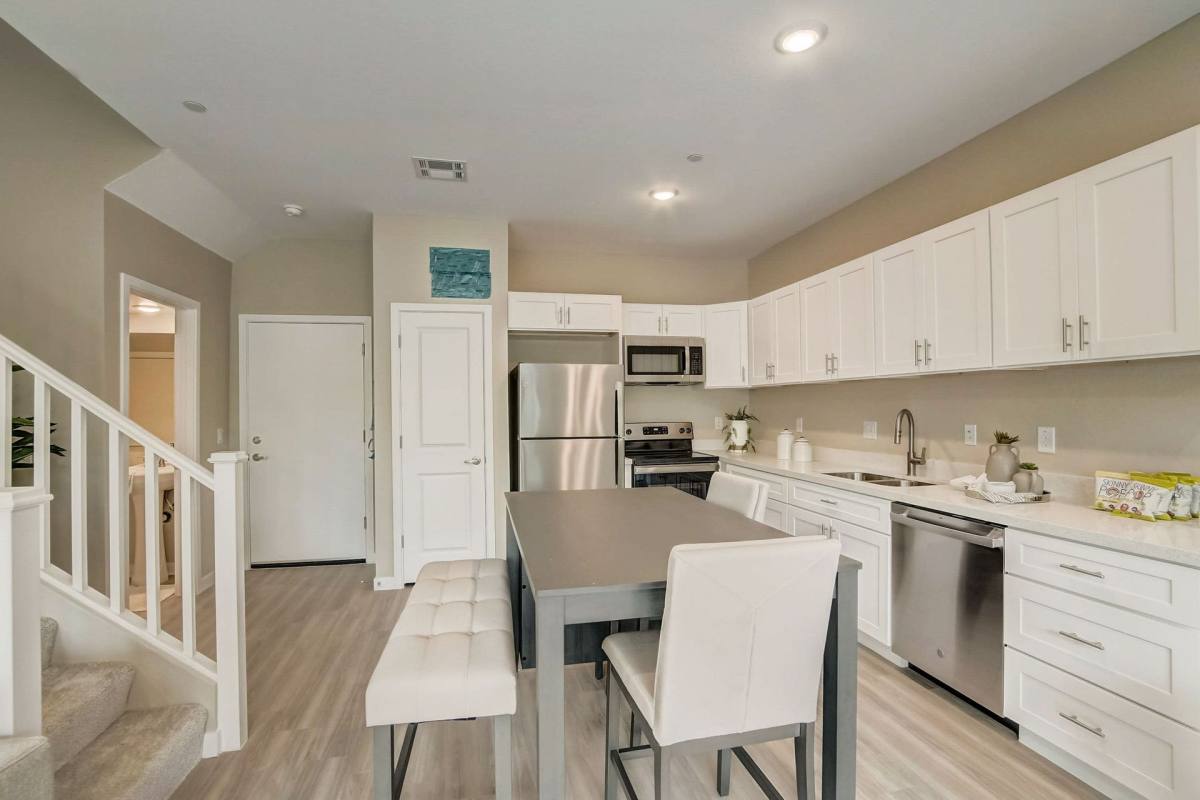 Townhouse for rent at 16601 N Parkview Place, Surprise, AZ 85374