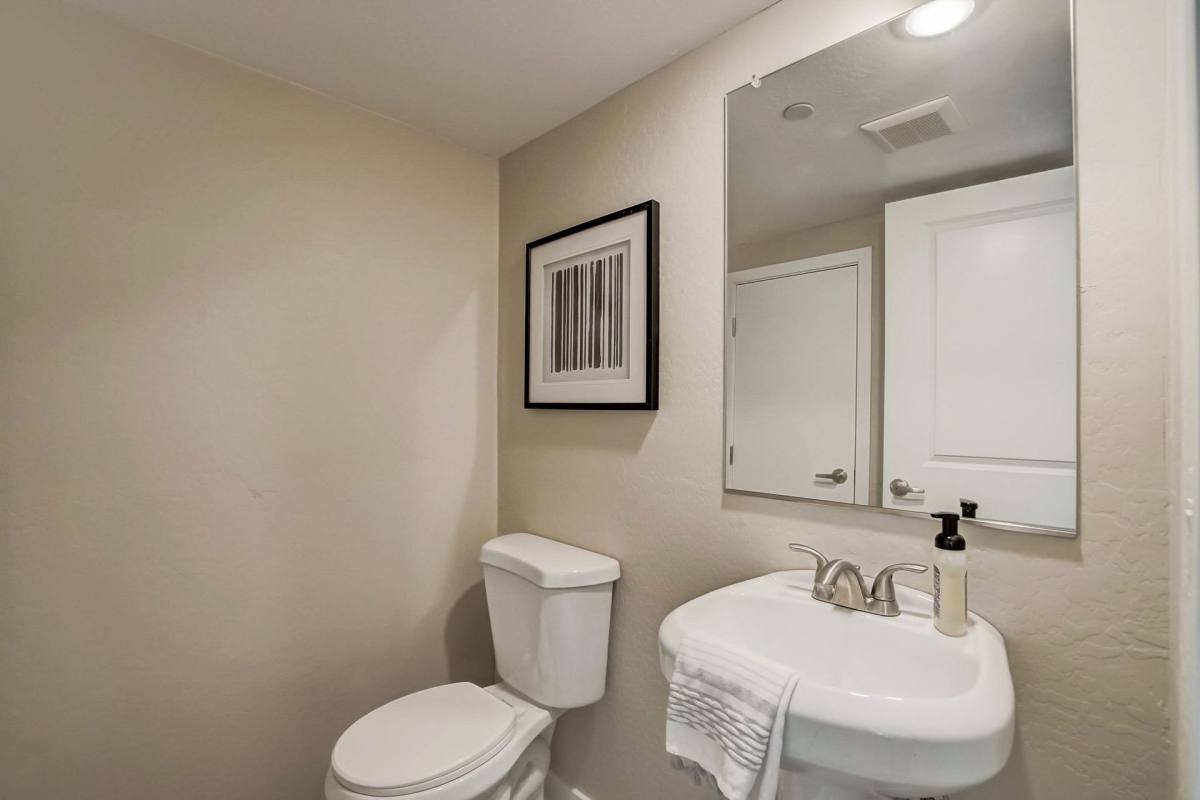 Townhouse for rent at 16601 N Parkview Place, Surprise, AZ 85374
