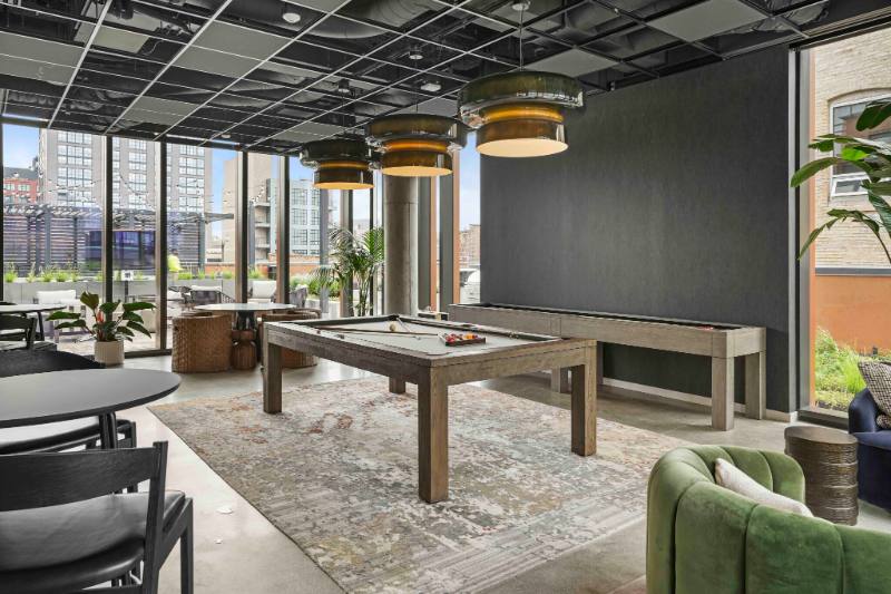 Apartment for rent at 100 Aberdeen St, Chicago, IL 60607
