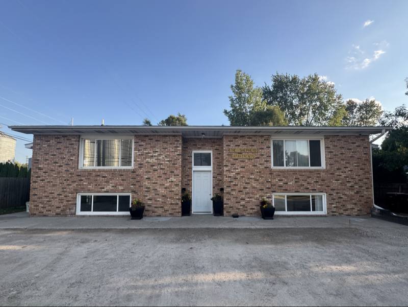 Apartment for rent at 427 W Wright Ave, Shepherd, MI 48883