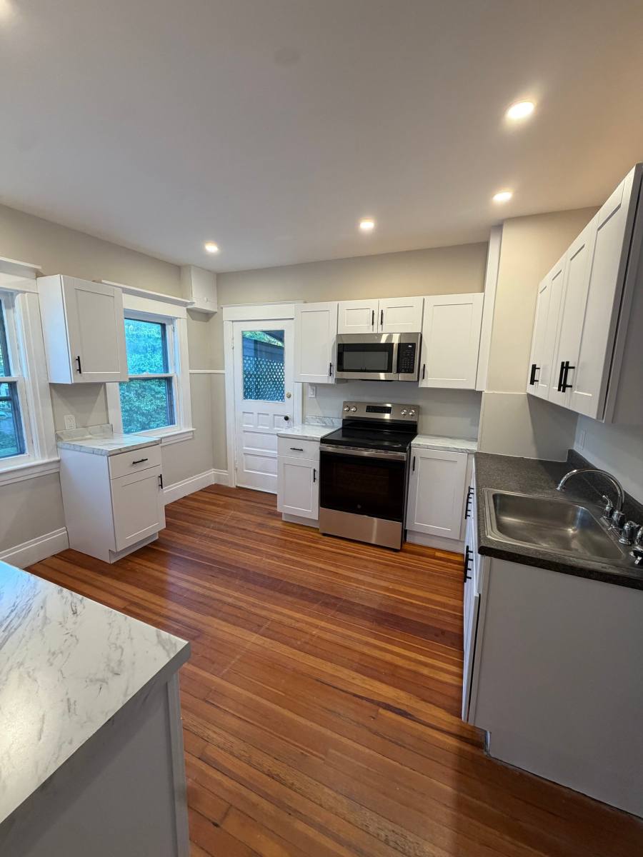 Apartment for rent at 68 W Notre Dame #B, Glens Falls, NY 12801