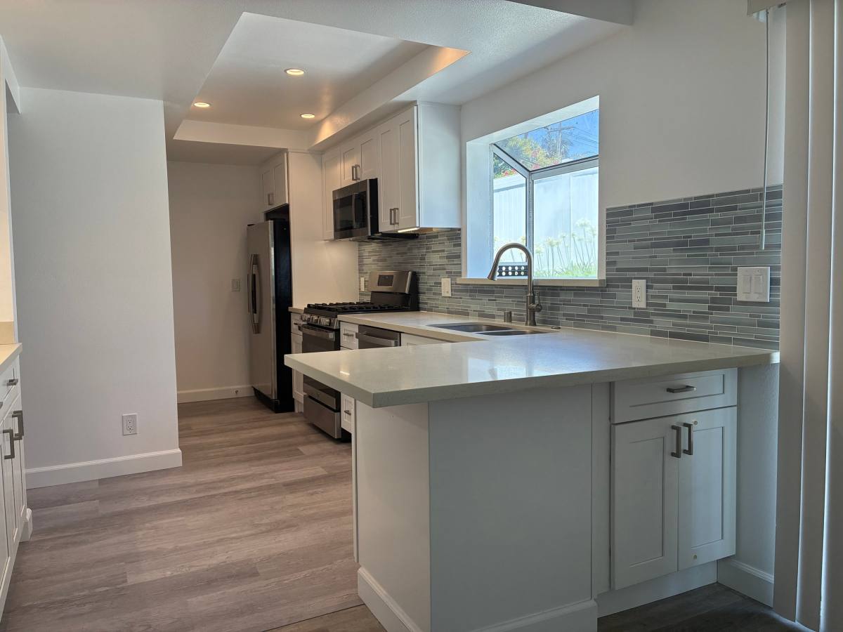Townhouse for rent at 26920 Calle Dolores #B, Capistrano Beach, CA 92624