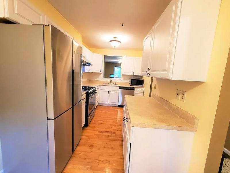 Townhouse for rent at 5809 Nobleton Circle, Jamesville, NY 13078