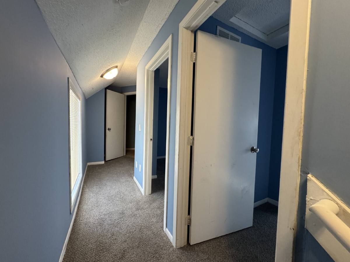Townhouse for rent at 1518 Park Ave #2, Minneapolis, MN 55404