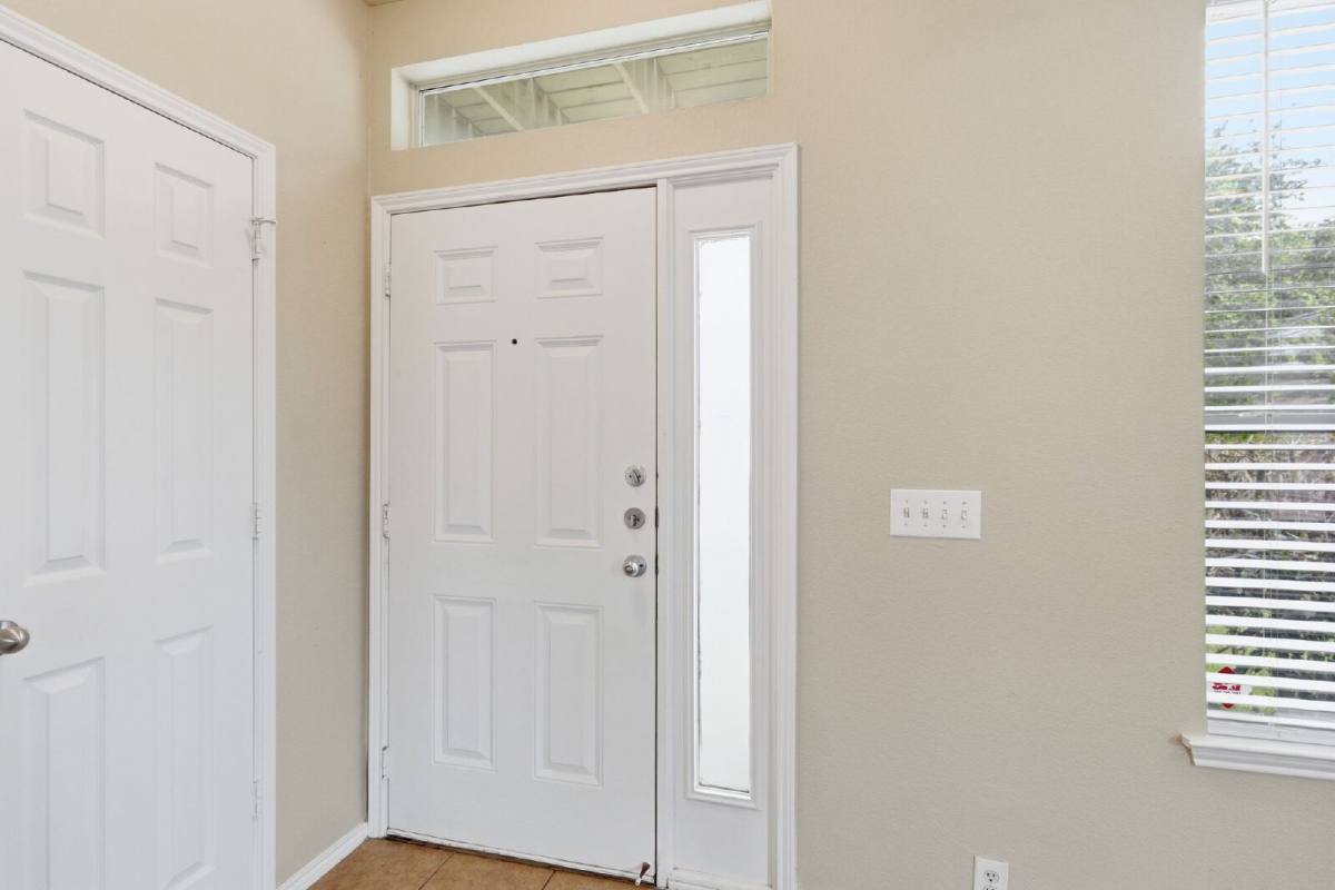 Townhouse for rent at 10849 Astor Dr, Keller, TX 76244