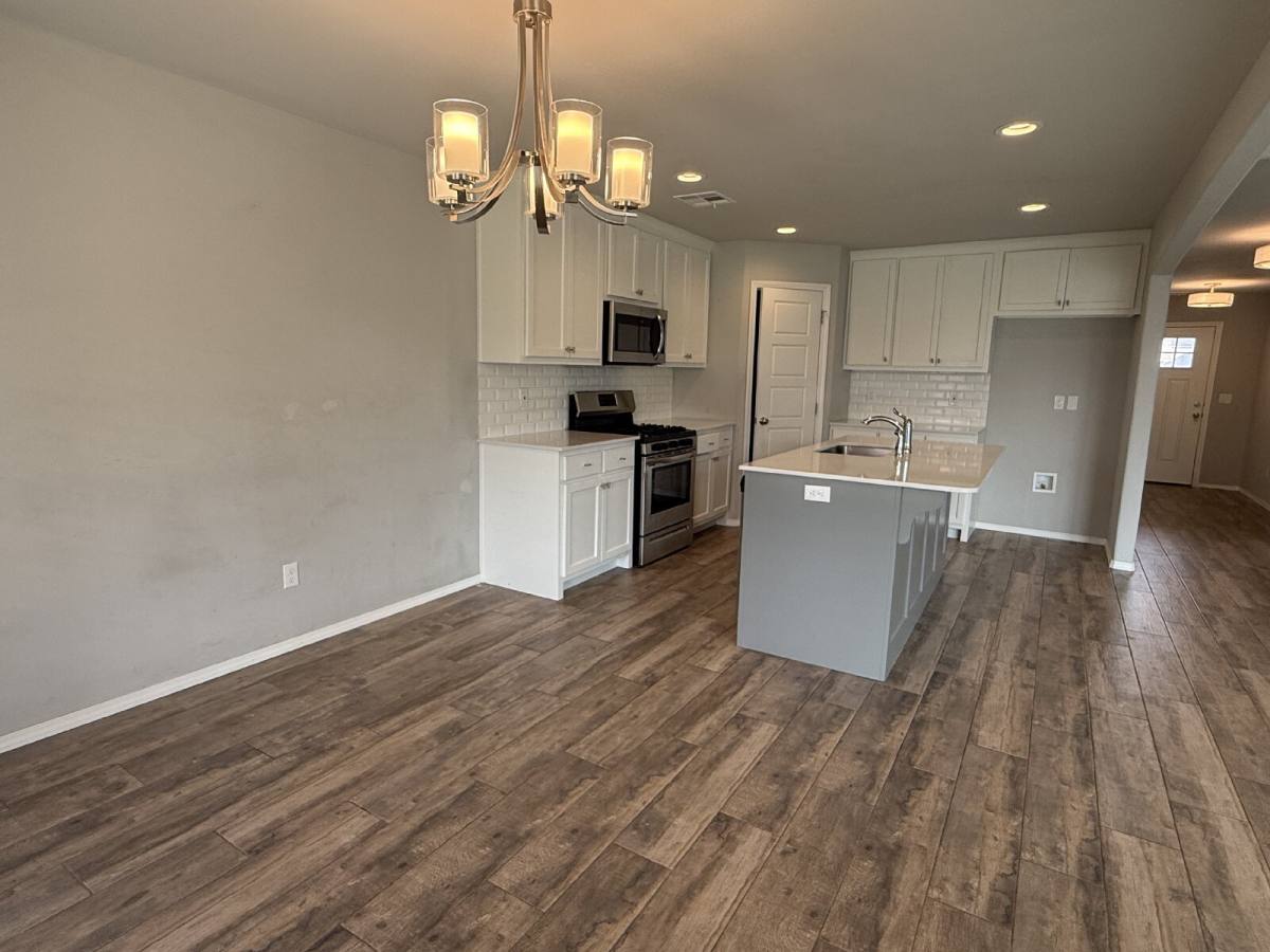 House for rent at 8308 NW 151st St, Edmond, OK 73013