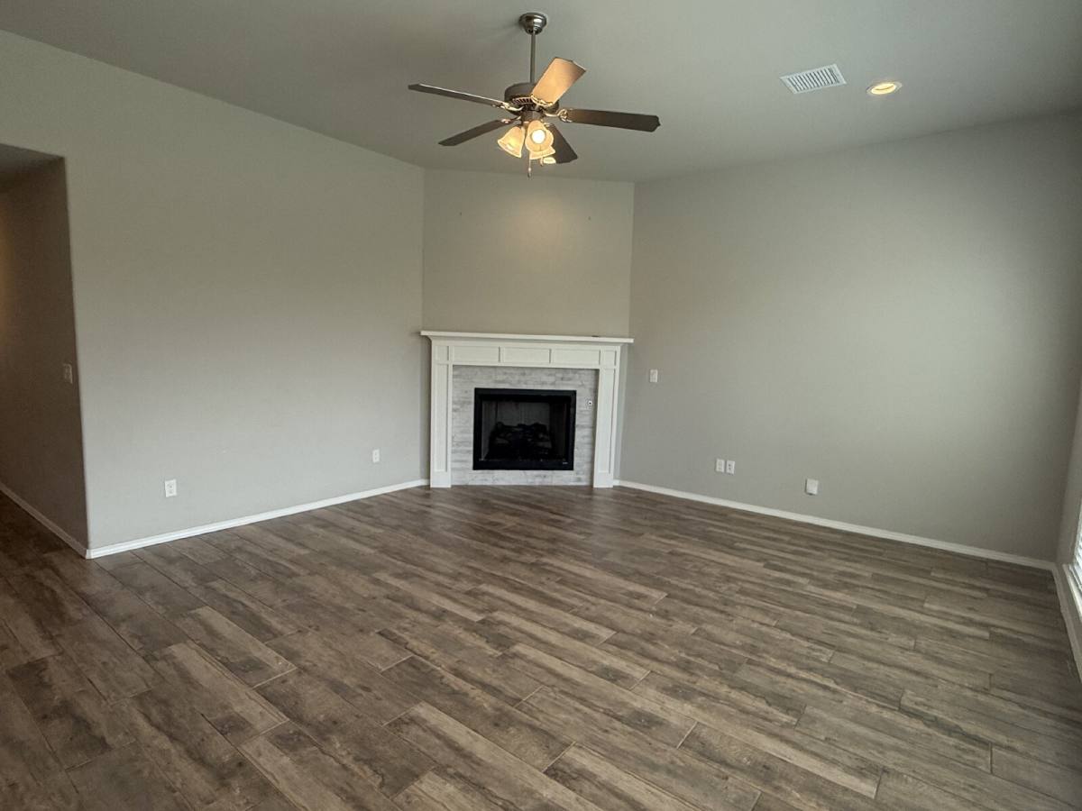 House for rent at 8308 NW 151st St, Edmond, OK 73013