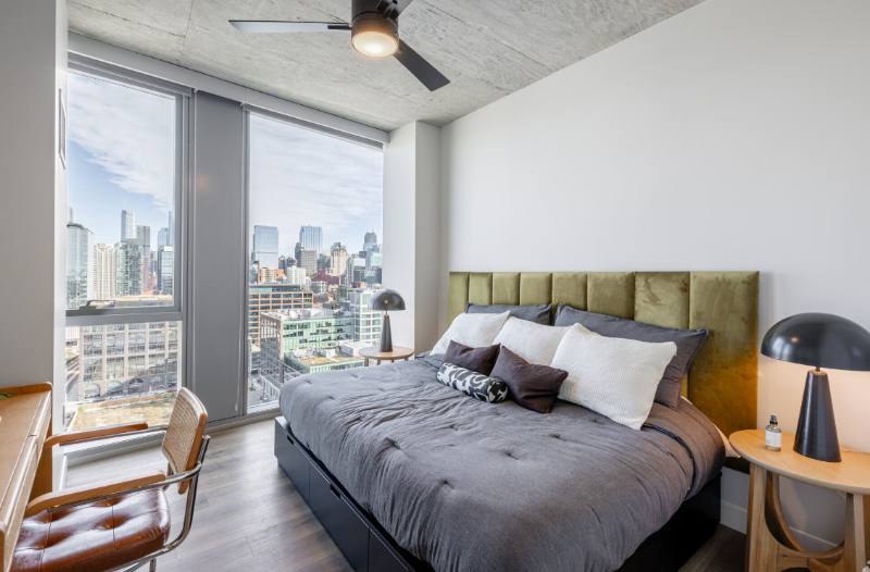 Apartment for rent at 1112 W Carroll, Chicago, IL 60607