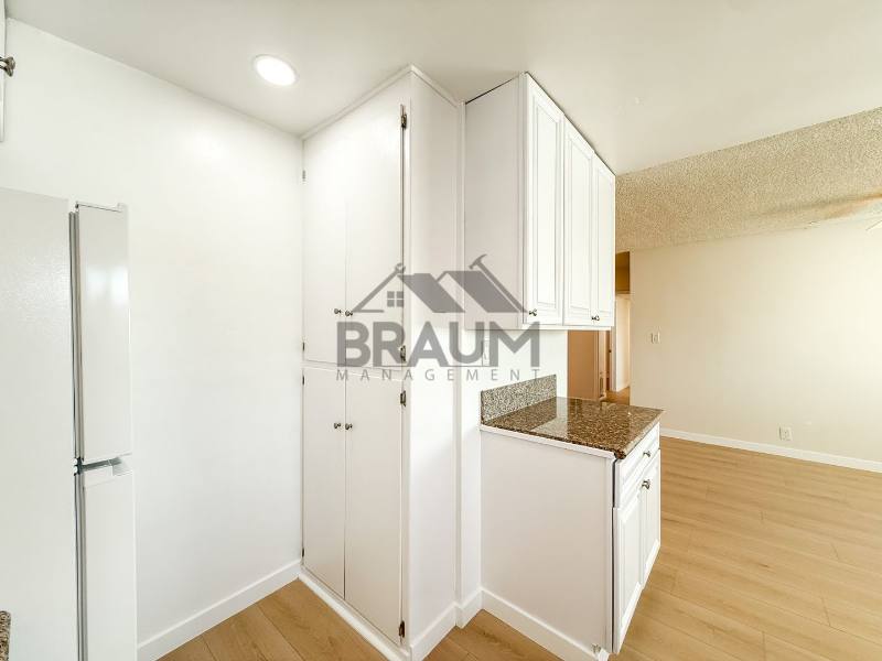 Apartment for rent at 13129 Oxnard St #4, Van Nuys, CA 91401