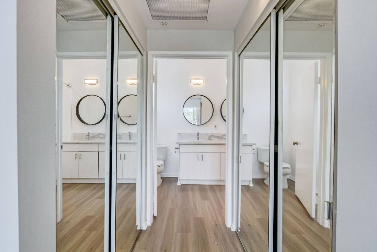 Apartment for rent at 16070 Sunset Blvd, Pacific Palisades, CA 90272
