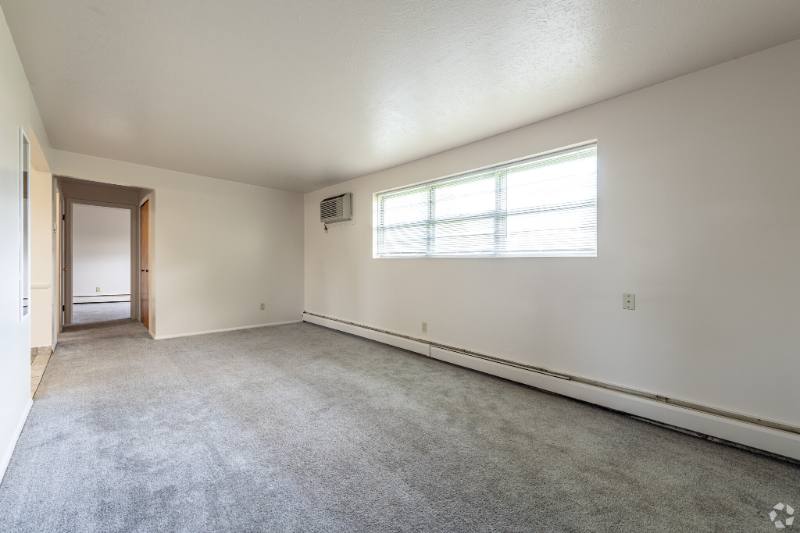 Apartment for rent at 2811 Parkman Rd #62, Warren, OH 44485